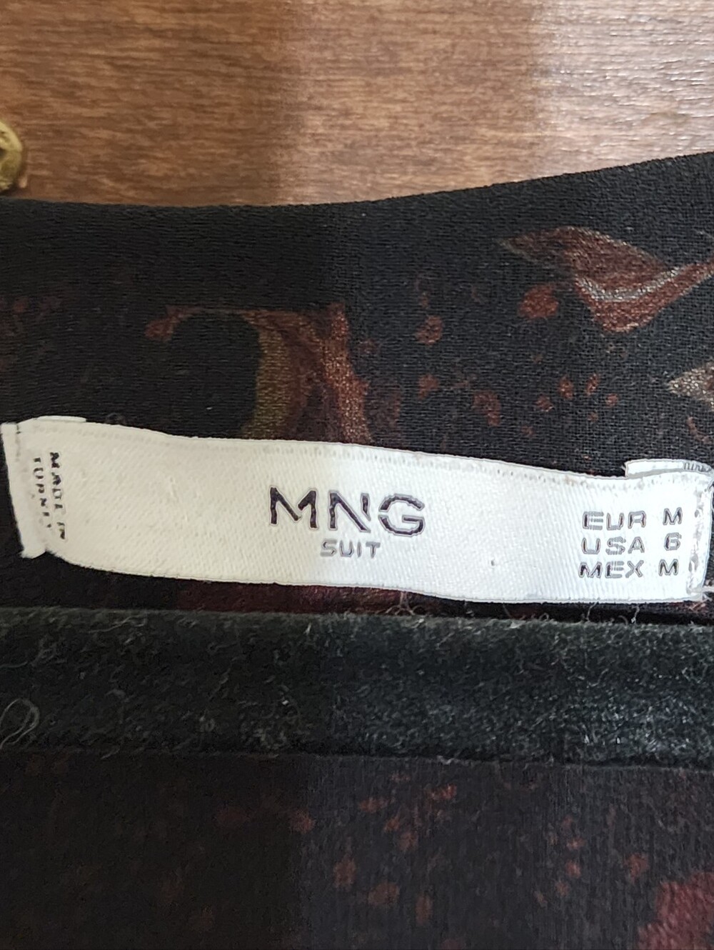 Mango MNG Maxi Dress Sz. Med Paisley Accordian Pleated Patchwork Long Sleeve - Picture 6 of 11